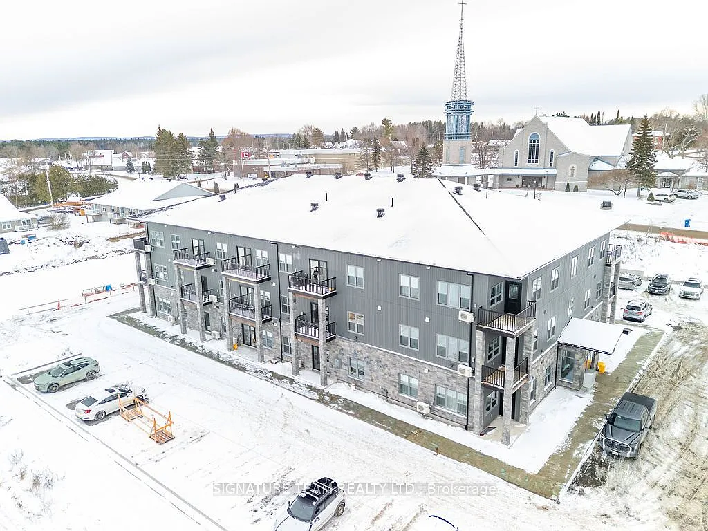 Building Photo - 78B Queen St #308