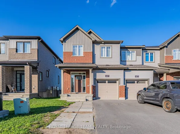 645 Hamsa St, Ottawa, ON K2J 6Z7