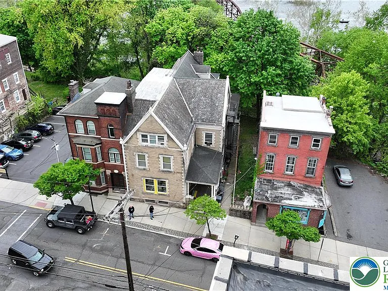 78 S Main St #5 — Photo 3