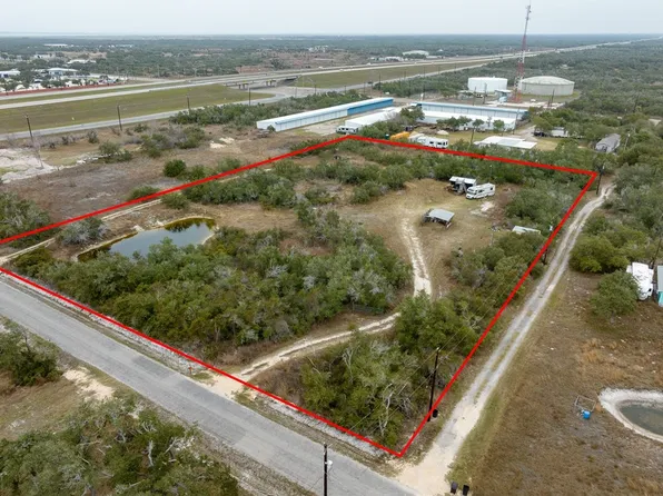 1272 Mack Rd, Aransas Pass, TX 78336