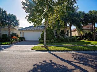 5007 Sandy Brook Cir, Wimauma, FL 33598