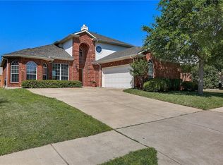 6227 Meadowcrest Ln, Sachse, TX 75048