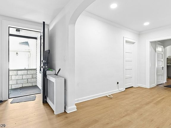 3rd image of 615 Ripley Pl
