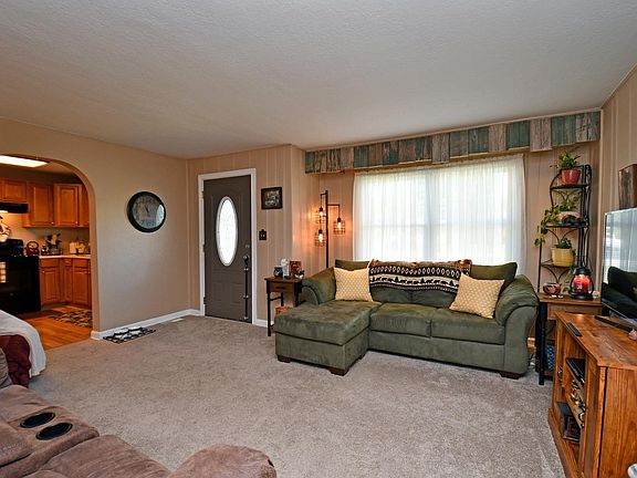 4th image of 117 Arcadia Dr