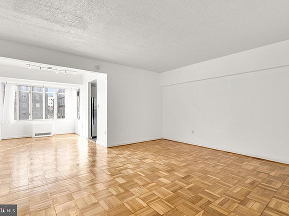 2nd image of 1727 Massachusetts Ave NW #502