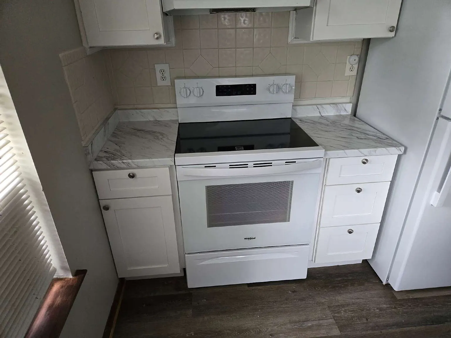 3 bed, 2.0 bath, $1,575 — Photo 4