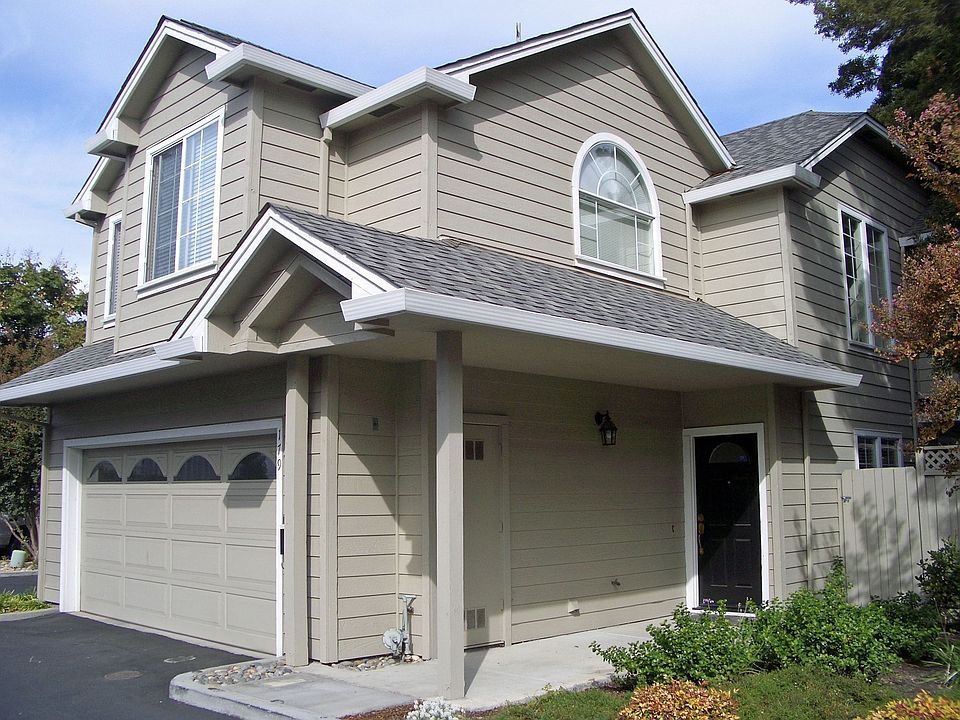 1st image of 179 Orchard Oak Cir