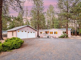 61171 Chuckanut Dr, Bend, OR 97702