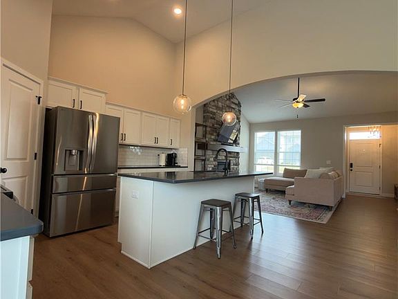 5th image of 4003 NW 95th Ter