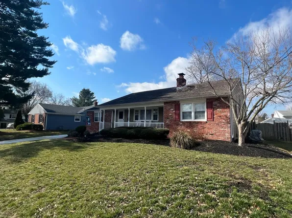 54 Winding Way Rd, Stratford, NJ 08084