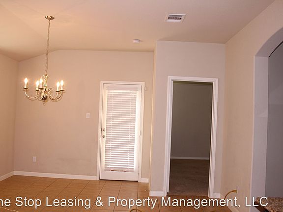 5th image of 341 Verano Dr