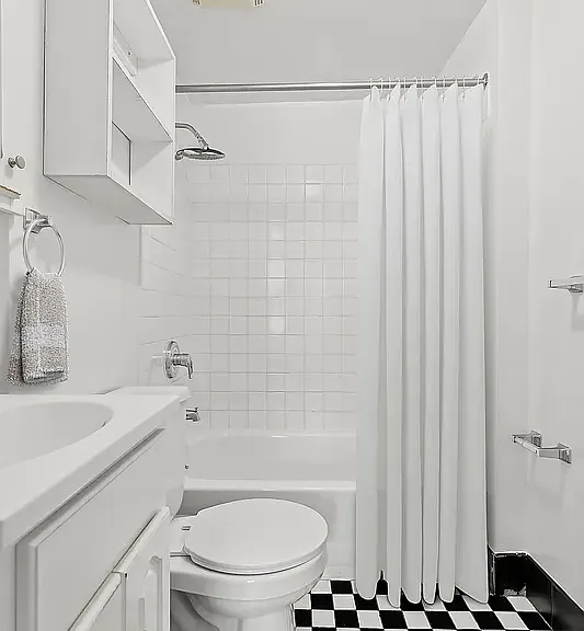 1125 Dean St #4R — Photo 5