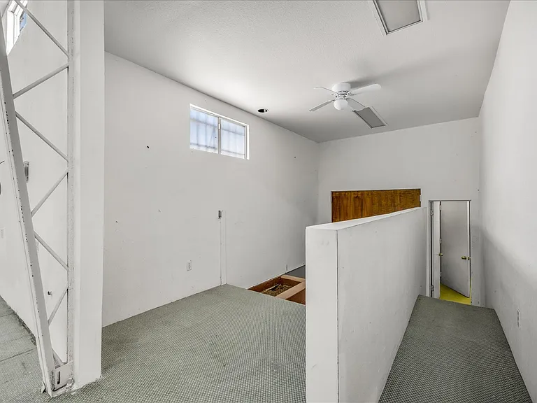 56166 Handley Rd #1 — Photo 24