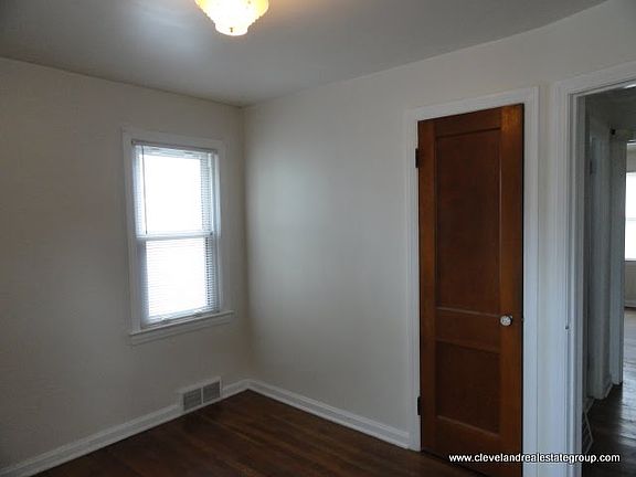 5th image of 12501 Willard Ave