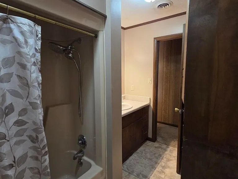 65 Mystic Ln — Photo 21
