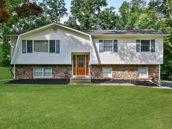 356 Fulle Drive, Valley Cottage, NY 10989