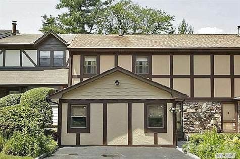1st image of 3 Village Ln