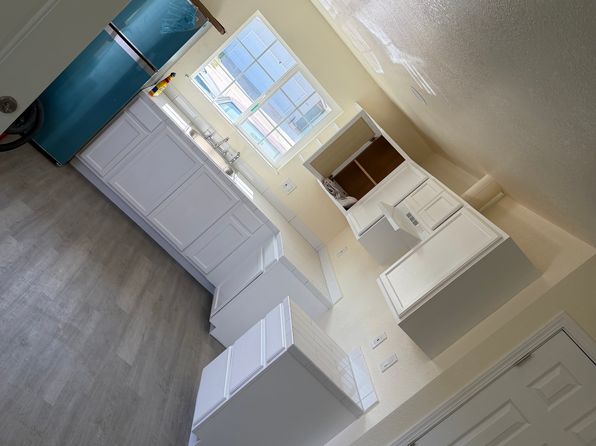 206 San Antonio Dr #102