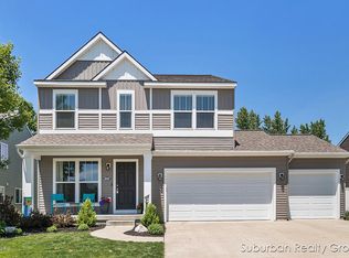 3097 Gilmore Ln, Jenison, MI 49428