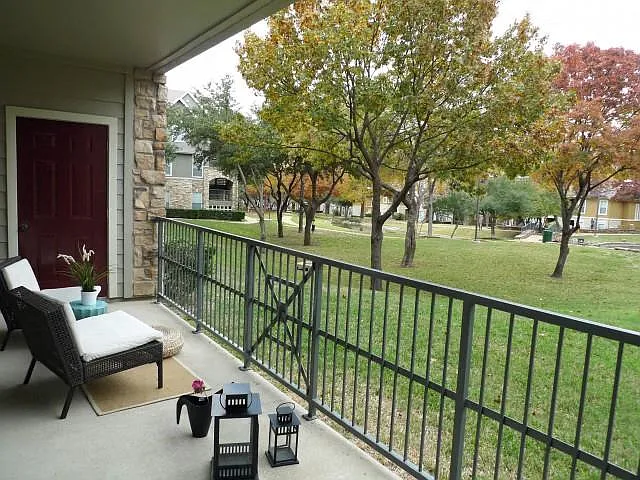 Private Patio with view of green landscaping