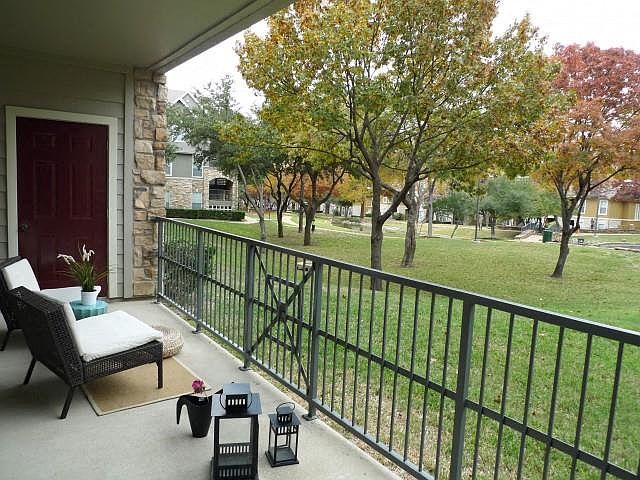 Private Patio with view of green landscaping