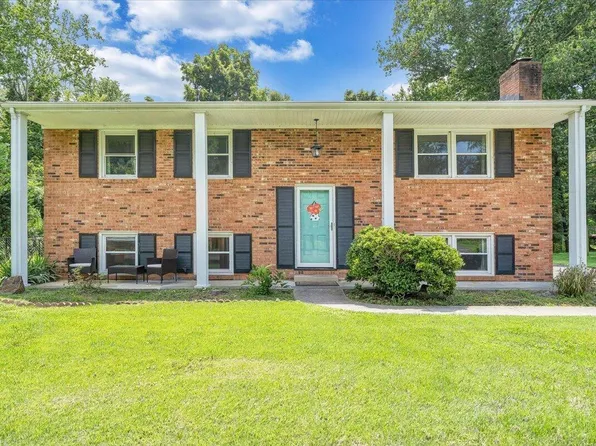 3428 S Park Cir, Roanoke, VA 24018