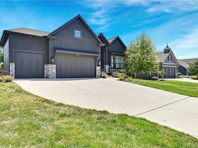 26181 W 96th Ter, Lenexa, KS, 66227