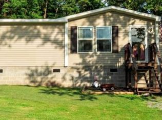 50 Bennett St, Ansted, WV 25812