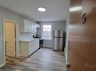 318 Central St APT 5, Gardner, MA 01440
