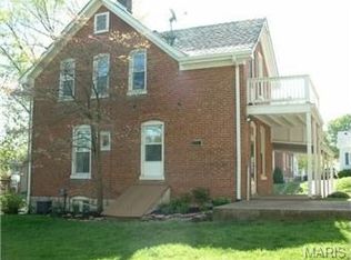 309 Olive St, Washington, MO 63090