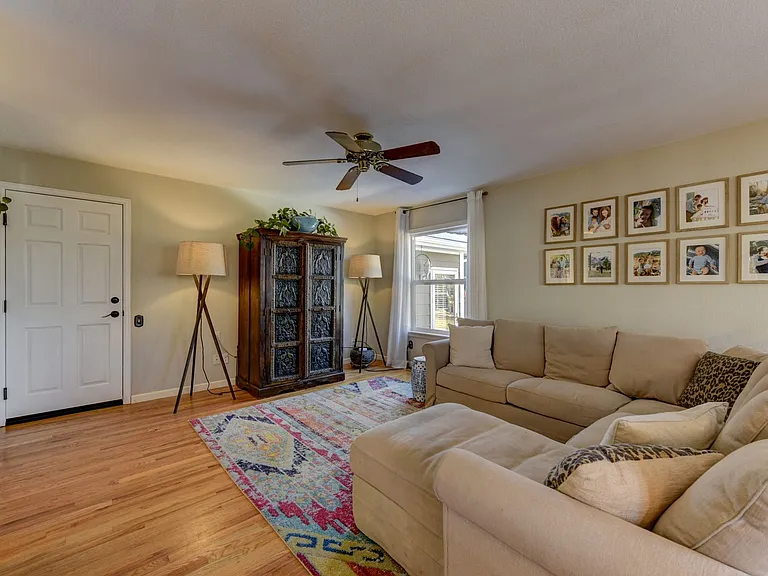 903 Jasmine Pl — Photo 8