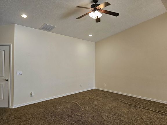 4th image of 1259 Wright Ave