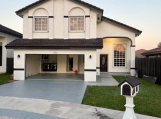 1142 SW 85th Ave, Miami, FL 33144