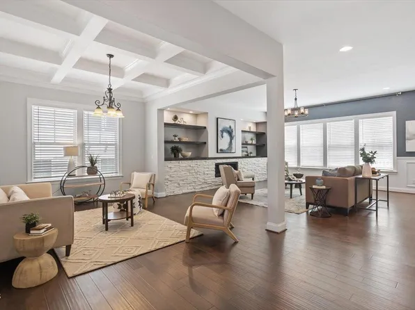 104 Evans Crest Ln, Holly Springs, NC 27540
