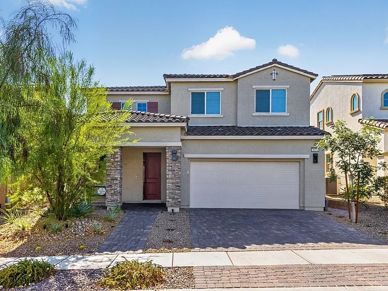 1074 Page Park Ln — Photo 2