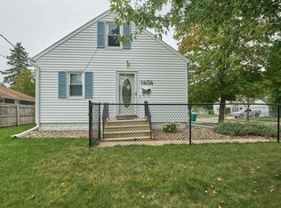 1404 4th St NE, Rochester, MN 55906