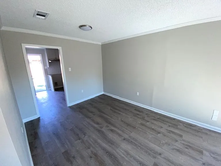 1545-1547 La Annie Dr — Photo 21