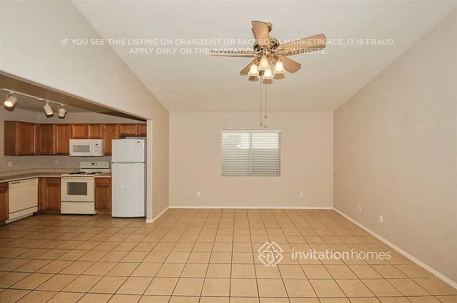 17838 W Ventura St Surprise, AZ 85388 — Photo 4