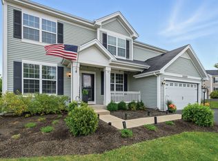10000 Berkshire Ln, Huntley, IL 60142