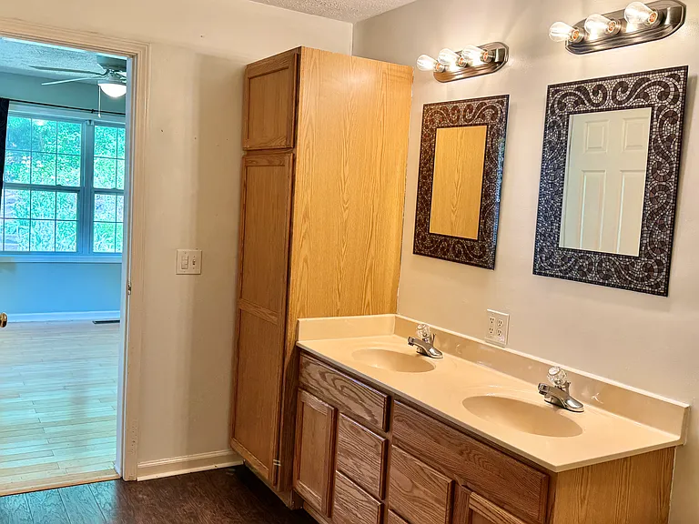 16 Frontier Ct — Photo 25