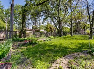 305 E Cayuga Ave, Elmhurst, IL