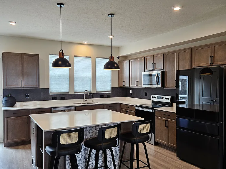 1728 Blenker Dr — Photo 20