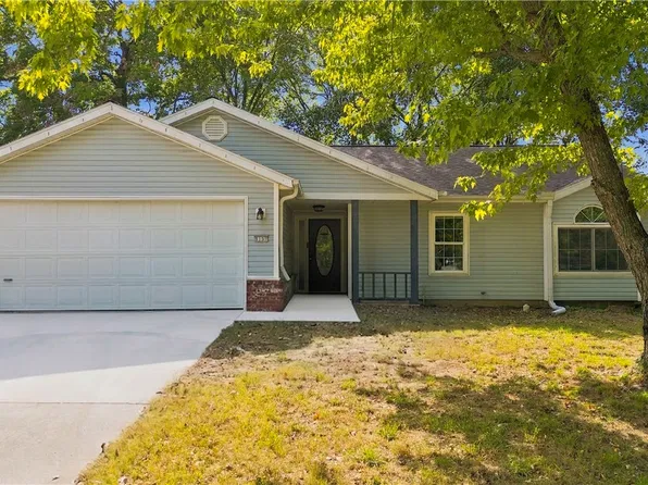 3131 W Mulberry St, Fayetteville, AR 72704