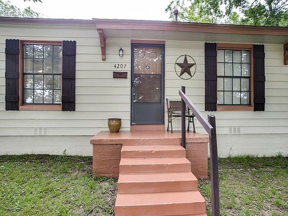 4th image of 4207 Fairfax St