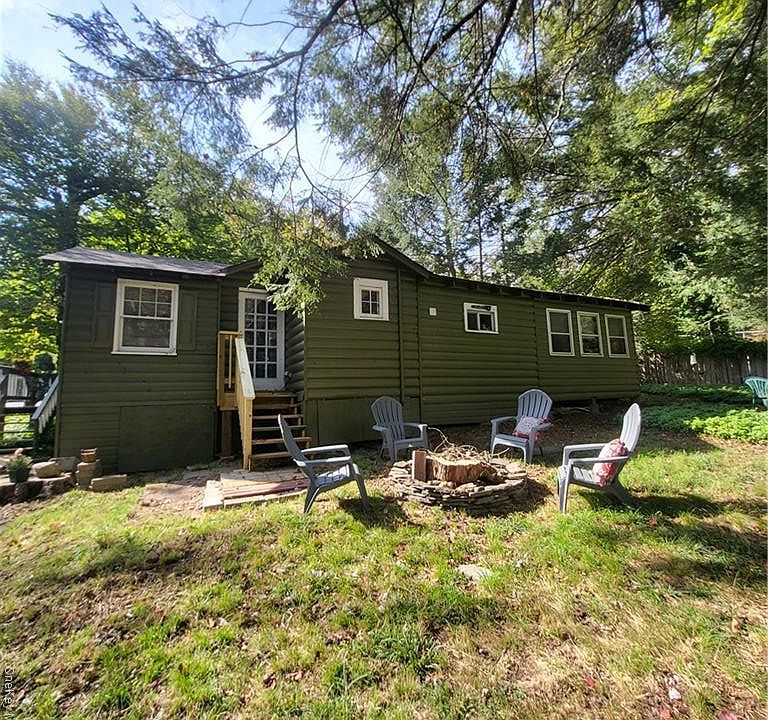 1st image of 58 Woodland Way