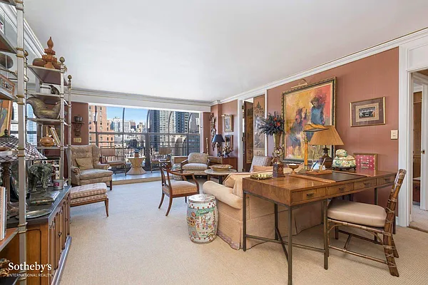 Sold by Sotheby's International Realty | media 13