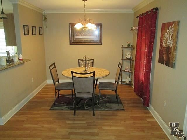 1st image of 819 Cottagemill Ln