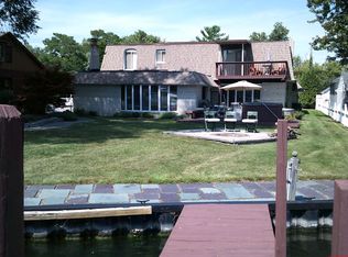 29528 Old North River Rd, Harrison Township, MI 48045