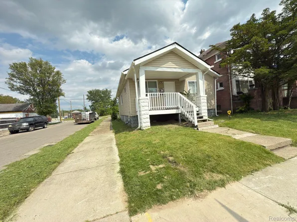 8096 Wetherby St, Detroit, MI 48204