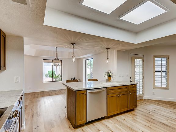 3rd image of 8318 E San Salvador Dr